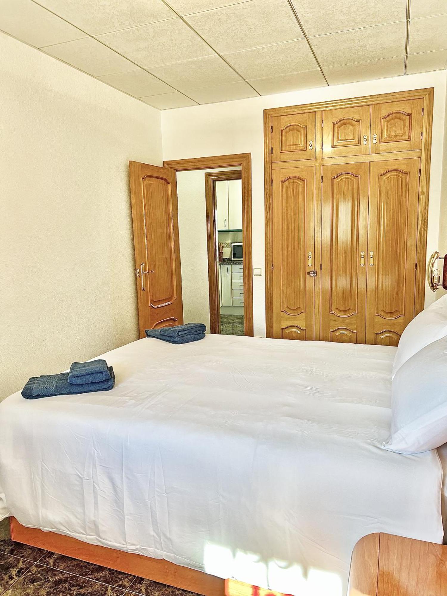 A 100M De La Playa. 2 Hab. A/C Apartment Alicante Bagian luar foto