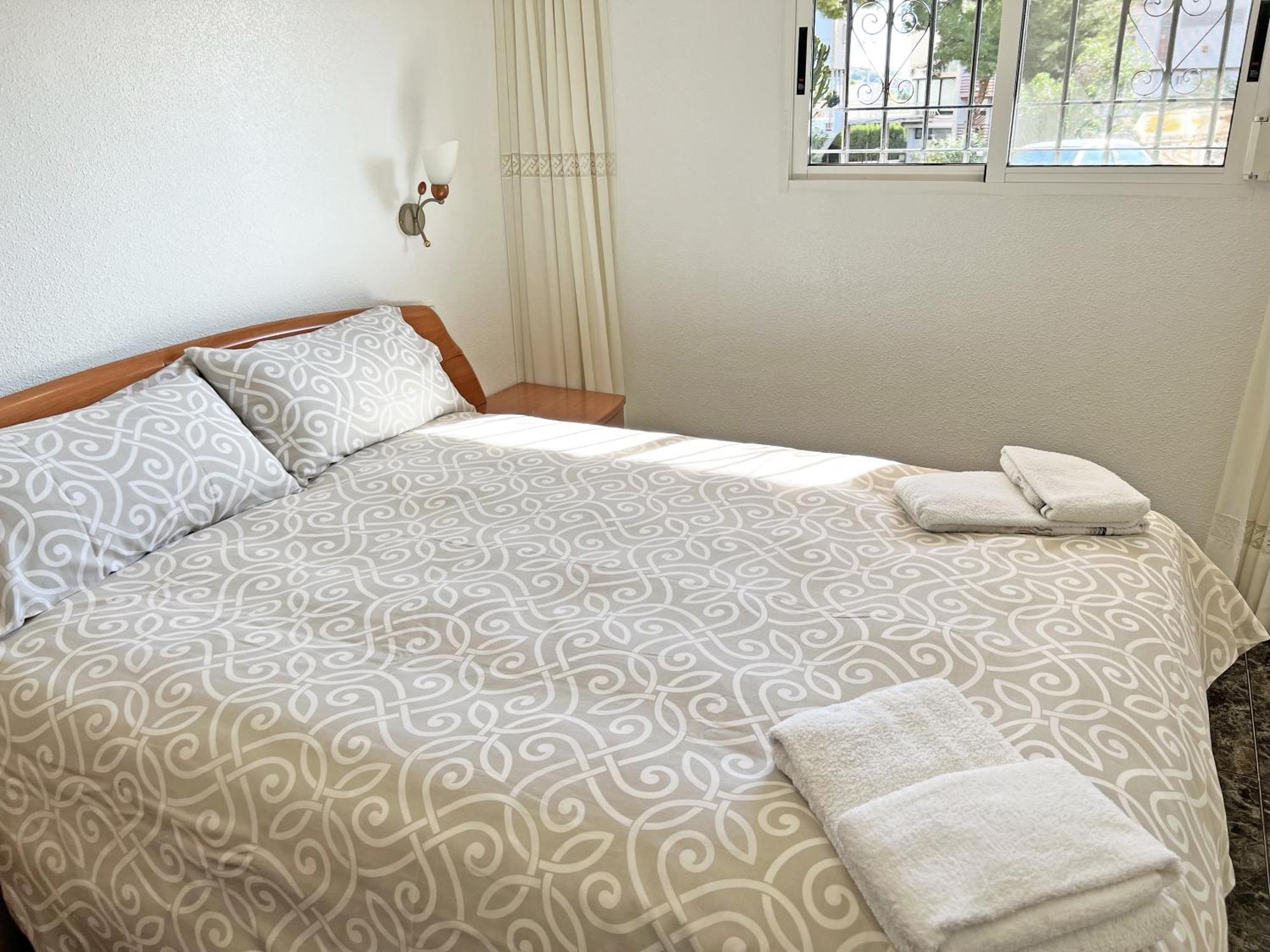 A 100M De La Playa. 2 Hab. A/C Apartment Alicante Bagian luar foto