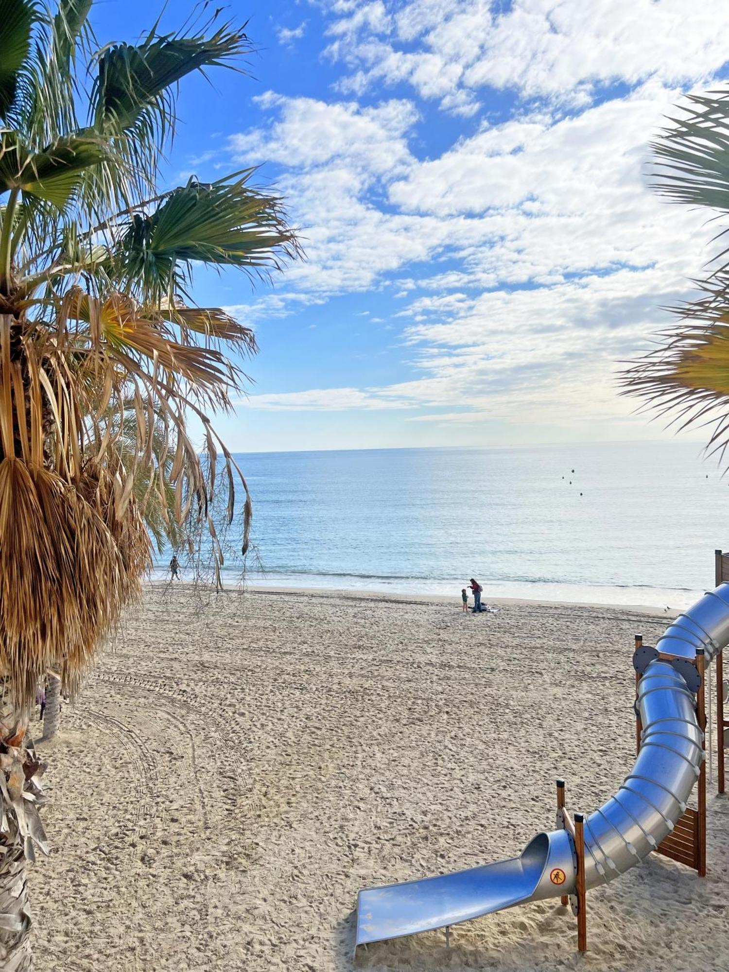 A 100M De La Playa. 2 Hab. A/C Apartment Alicante Bagian luar foto