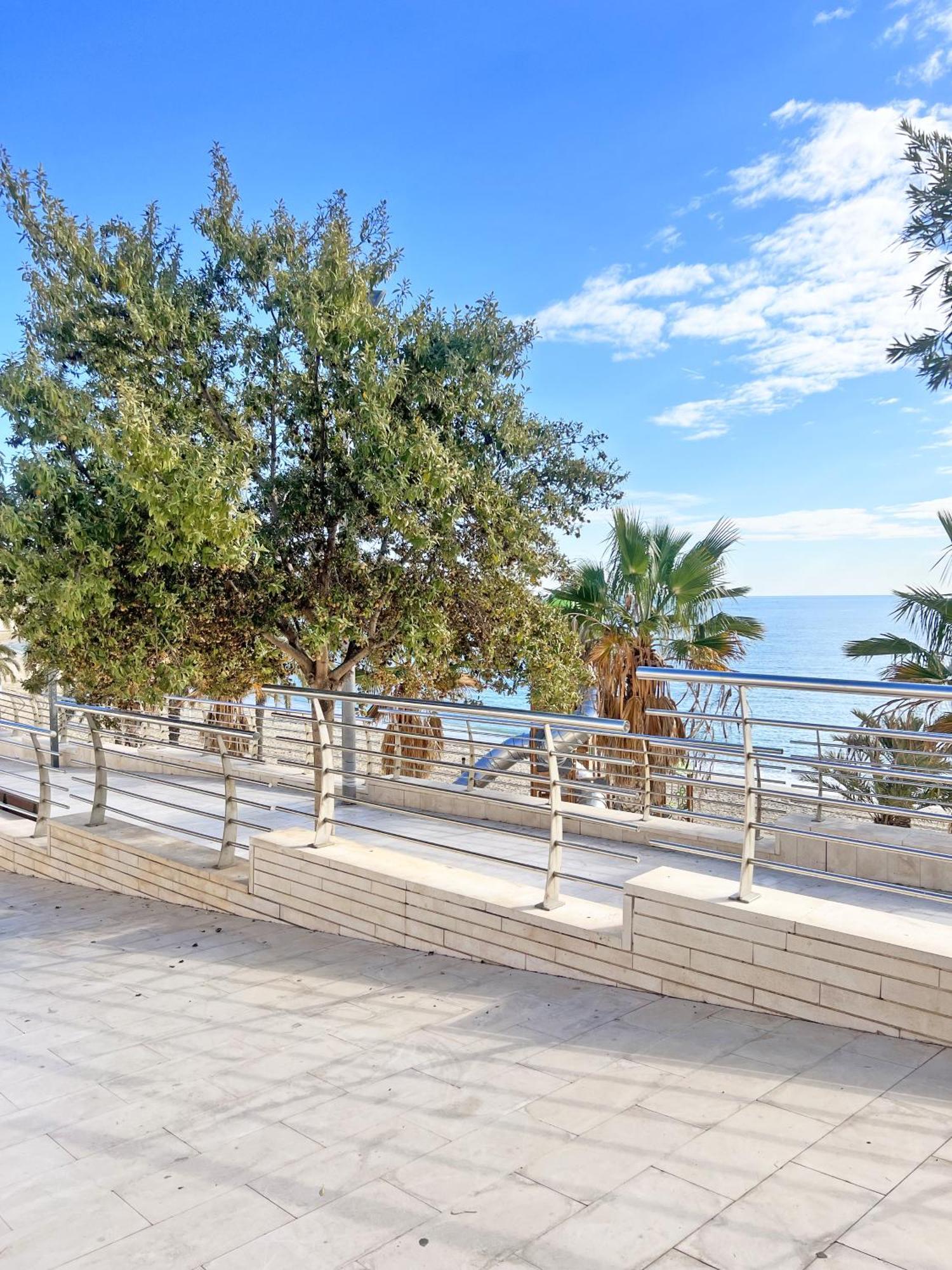 A 100M De La Playa. 2 Hab. A/C Apartment Alicante Bagian luar foto